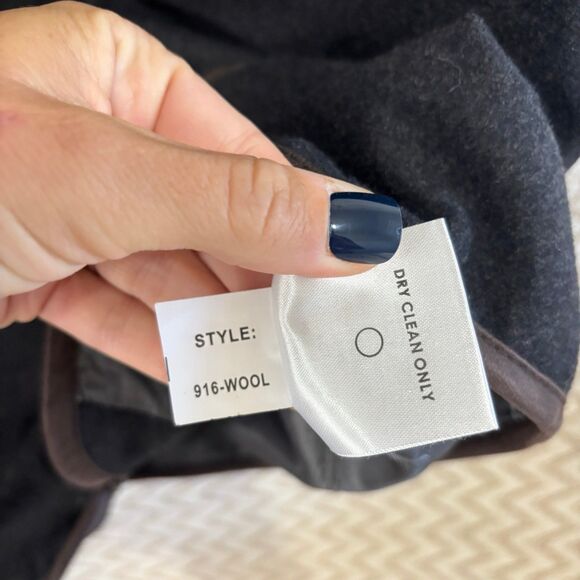 Madison Creek Full Zip Wool Vest With Pockets - Picture 5 of 6